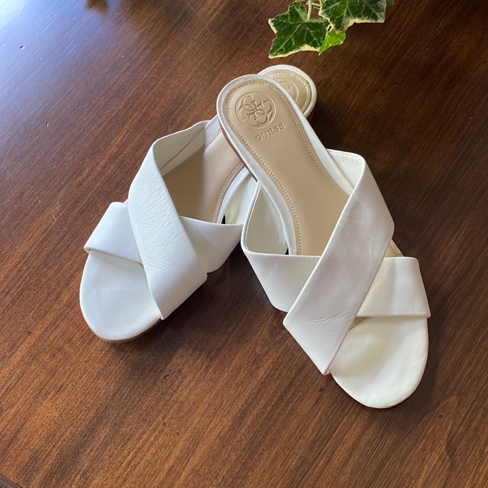 Guess Sandals